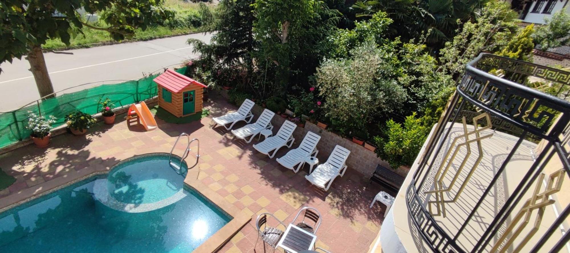 Family Hotel Mimosa Tsarevo Exterior foto