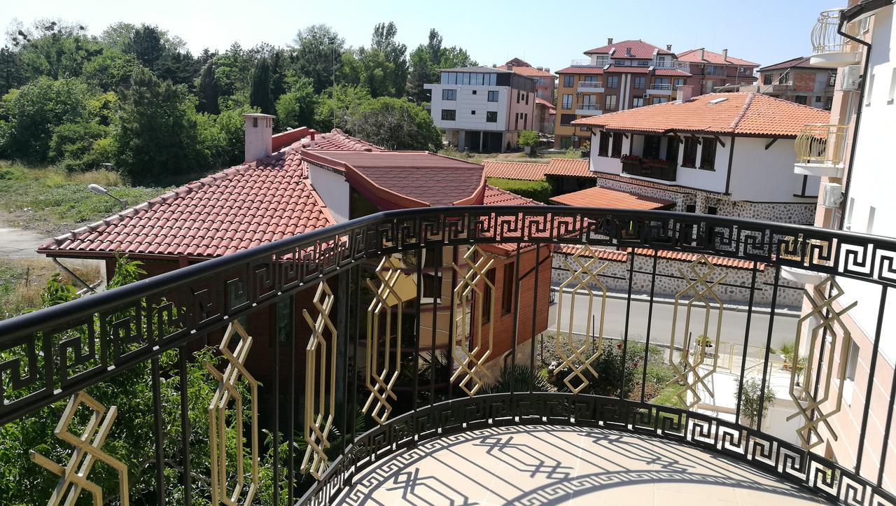 Family Hotel Mimosa Tsarevo Exterior foto